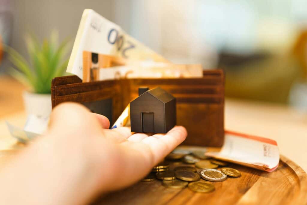 Guía de ahorro desde cero con enfoque minimalista